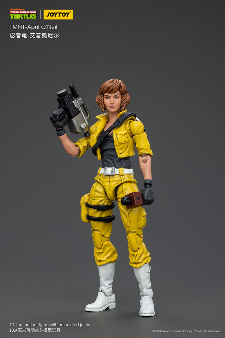 TMNT-April O'Neil - view 3