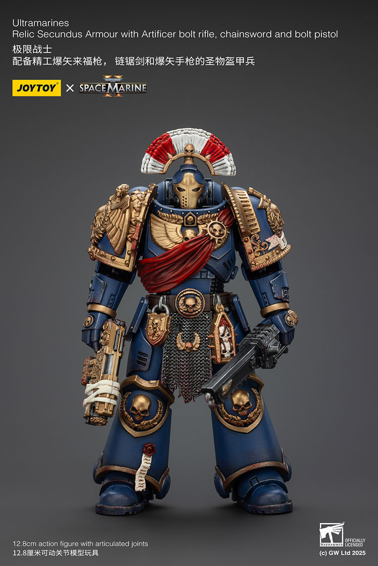 Ultramarines Relic Secundus Armour with Artificer bolt rifle, chainsword and bolt pistol - view 2