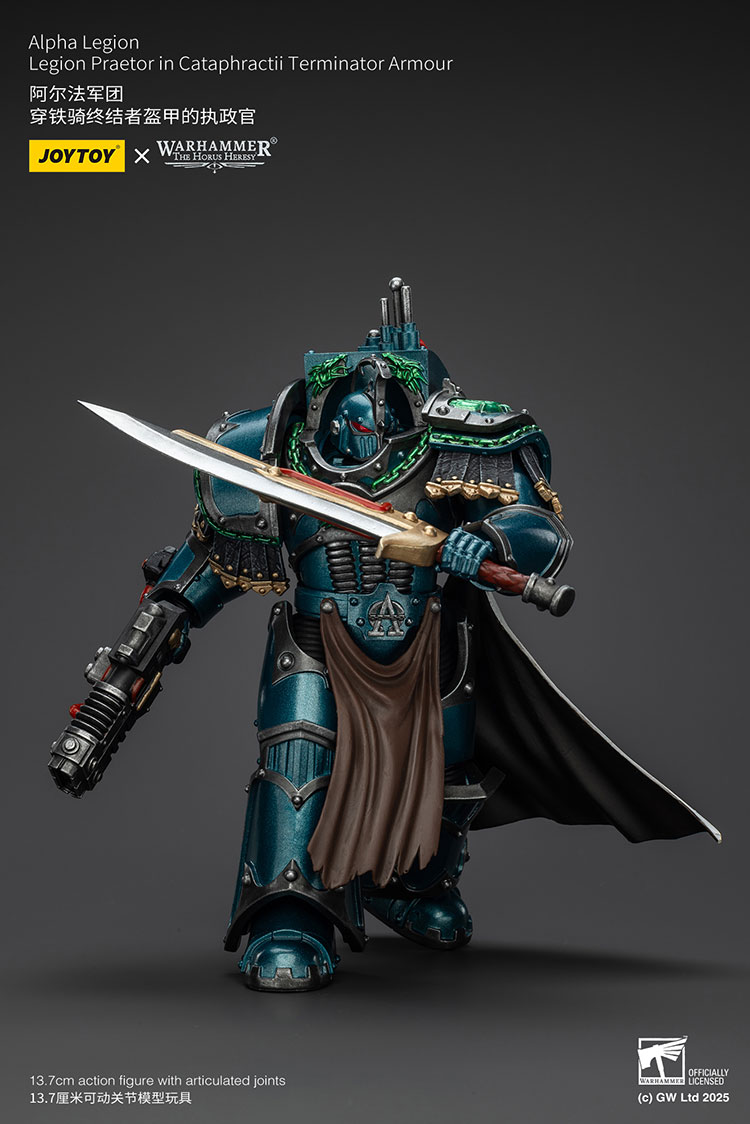 Alpha Legion Legion Praetor in Cataphractii Terminator Armour - view 4